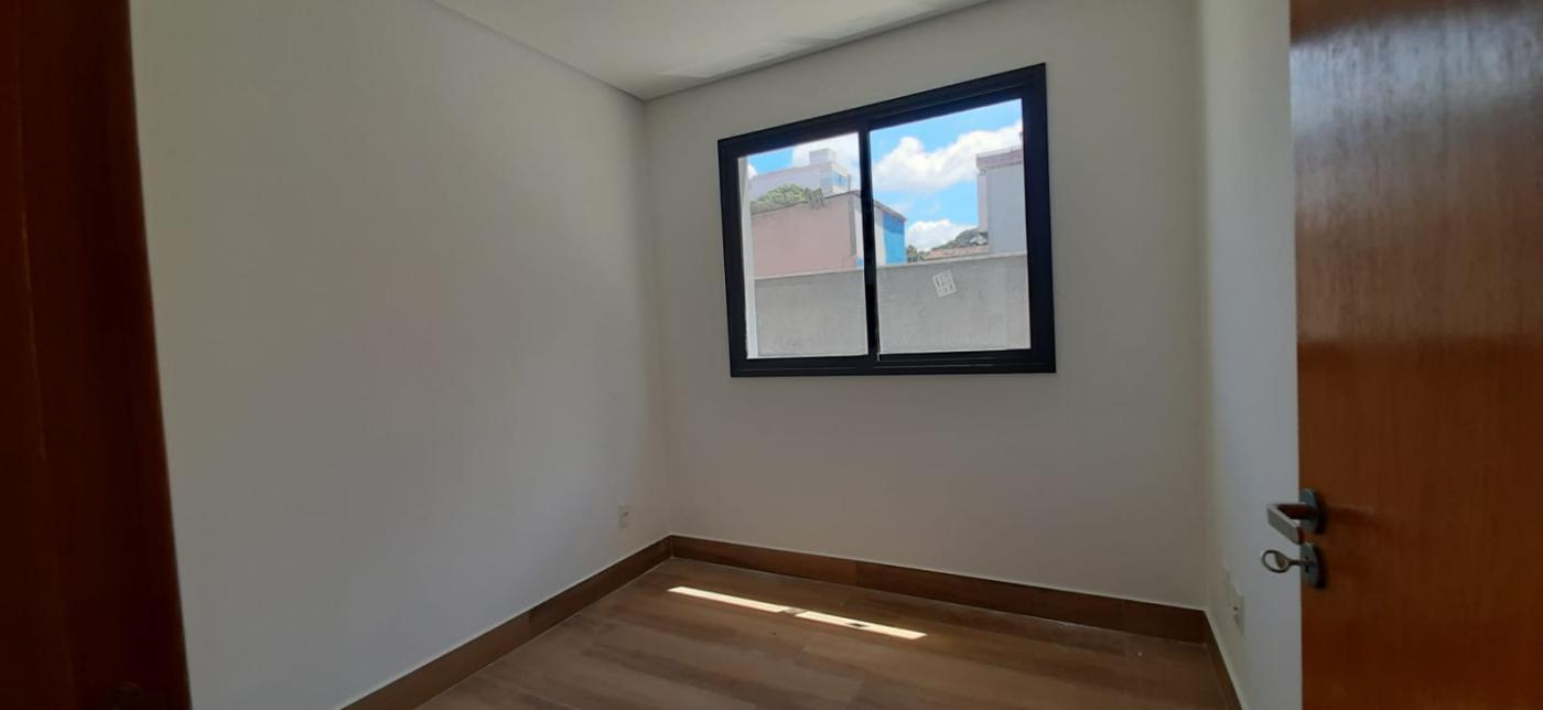 Apartamento à venda com 2 quartos, 63m² - Foto 22