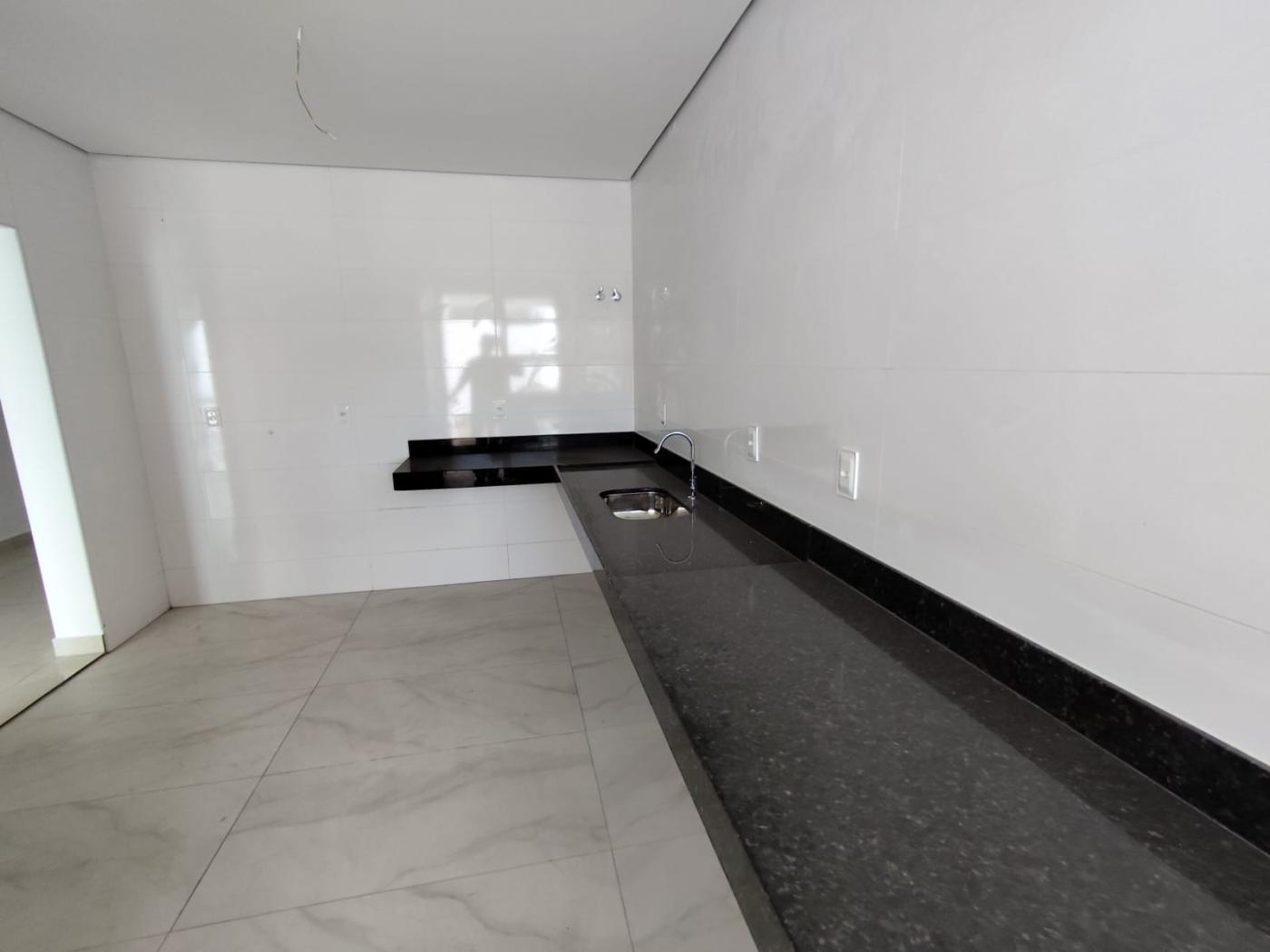 Casa à venda com 3 quartos, 154m² - Foto 11