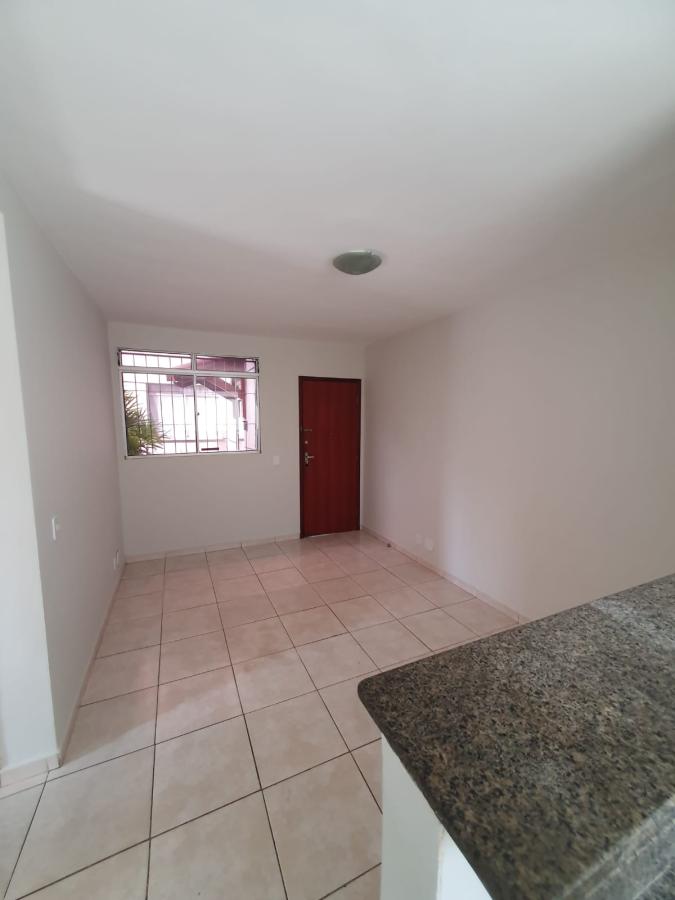 Apartamento à venda com 3 quartos, 61m² - Foto 3