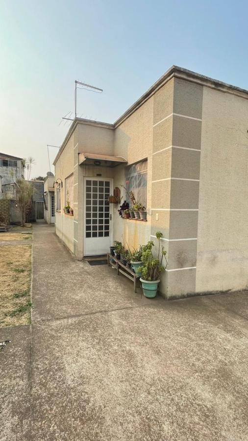 Casa à venda com 2 quartos, 50m² - Foto 1