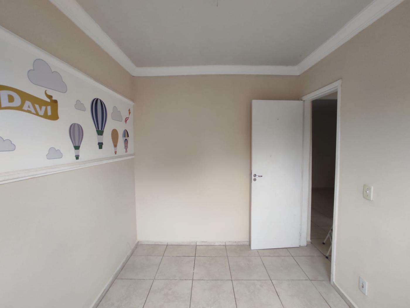 Apartamento à venda com 2 quartos, 46m² - Foto 12