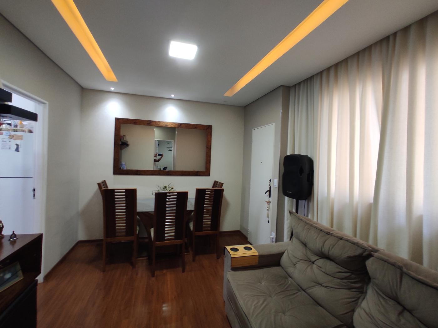 Apartamento à venda com 2 quartos, 46m² - Foto 2