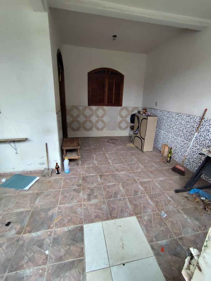 Casa à venda com 3 quartos, 100m² - Foto 12