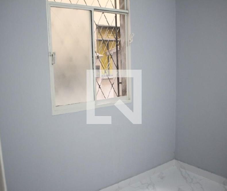 Apartamento à venda com 2 quartos, 48m² - Foto 15