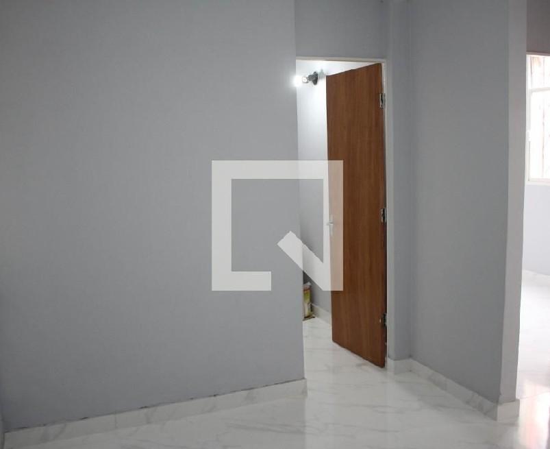 Apartamento à venda com 2 quartos, 48m² - Foto 21